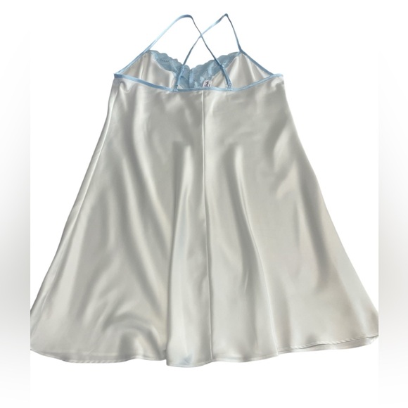 Brides Lilac+London 2-pc. Mrs. Bride Satin Chemise Wrapper Robe Set Wedding Med - Picture 7 of 12